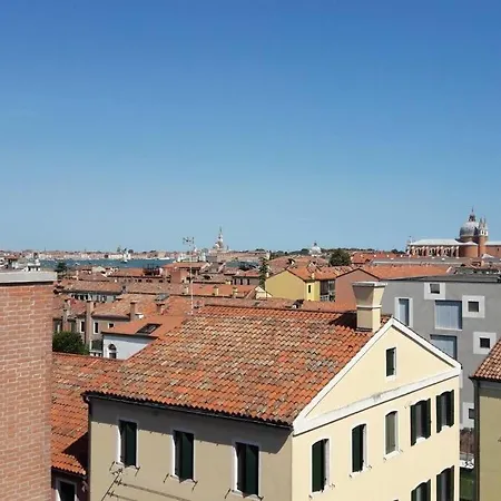 Romantic loft in Venezia-2